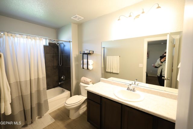 14557 Faxon Yucca Avenue, Horizon City, TX 79928