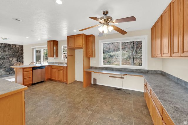 1111 E 300 N, Springville, UT 84663