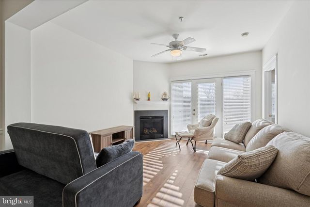 124 BUCKTOWN XING, Pottstown, PA 19465