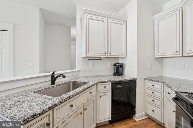 124 BUCKTOWN XING, Pottstown, PA 19465