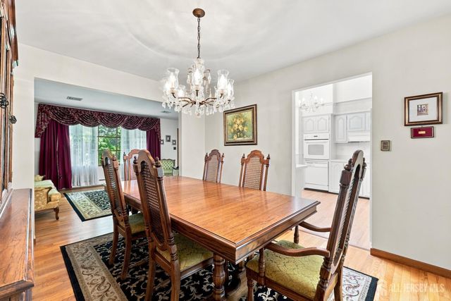 470 Blue Rige Avenue, Piscataway, NJ 08854
