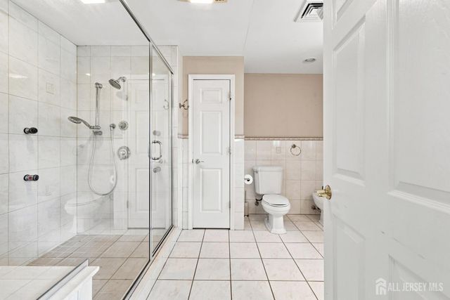 470 Blue Rige Avenue, Piscataway, NJ 08854
