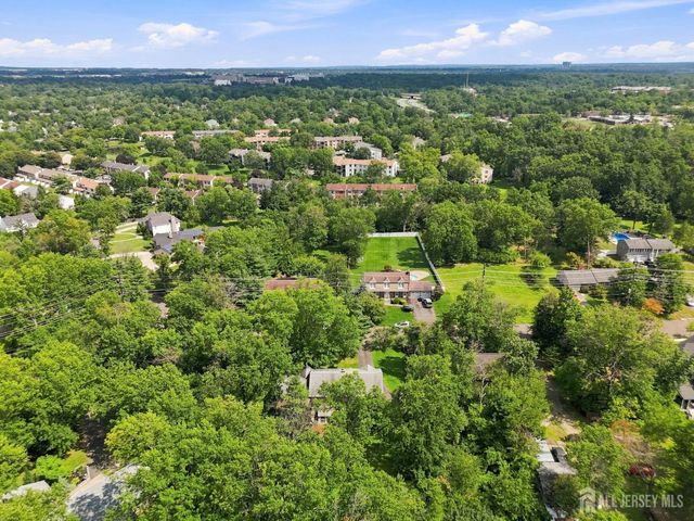 470 Blue Rige Avenue, Piscataway, NJ 08854