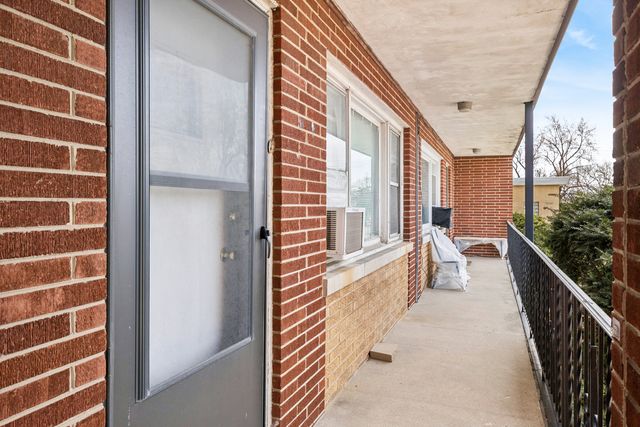 1211 Homestead Road G, La Grange Park, IL 60526