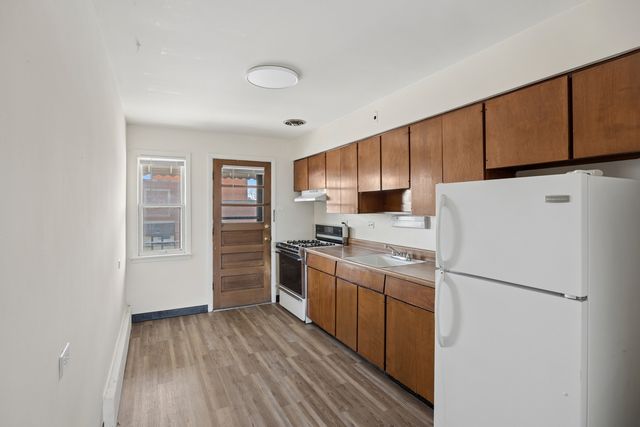 1211 Homestead Road G, La Grange Park, IL 60526