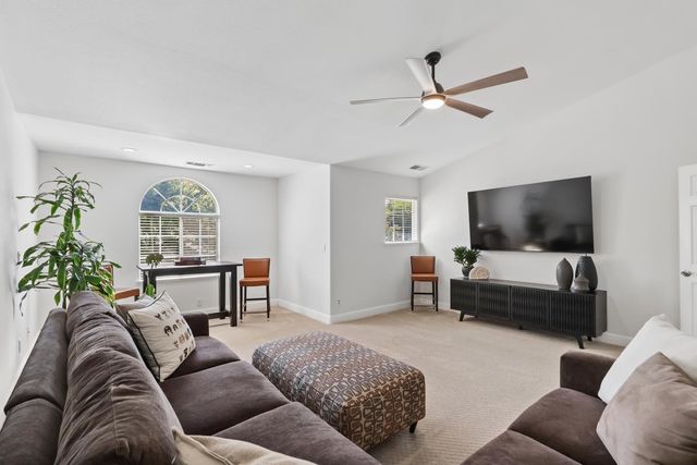 11937 Rising Sun Way, Gold River, CA 95670