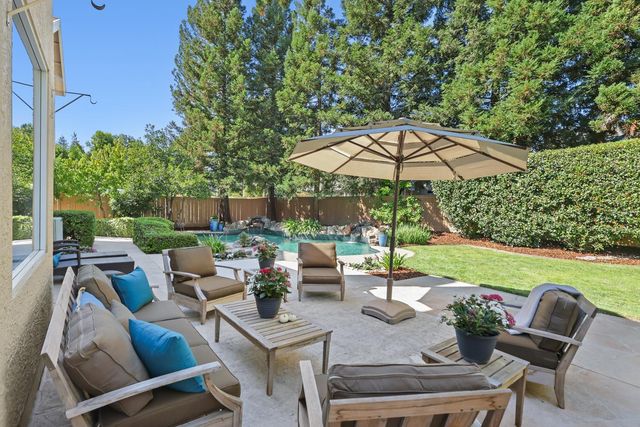 11937 Rising Sun Way, Gold River, CA 95670