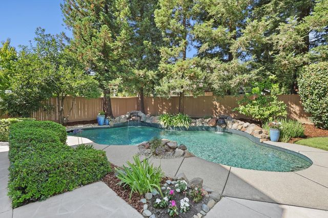 11937 Rising Sun Way, Gold River, CA 95670