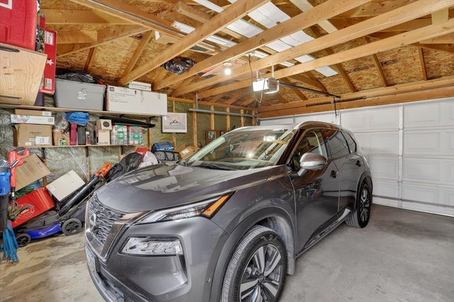 2817 N Sacramento Avenue, Chicago, IL 60618