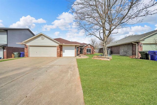 713 Gyrfalcon Drive, Norman, OK 73072