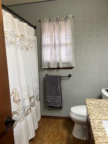 713 Gyrfalcon Drive, Norman, OK 73072