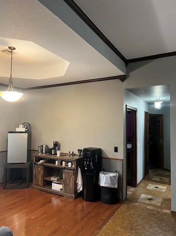 713 Gyrfalcon Drive, Norman, OK 73072