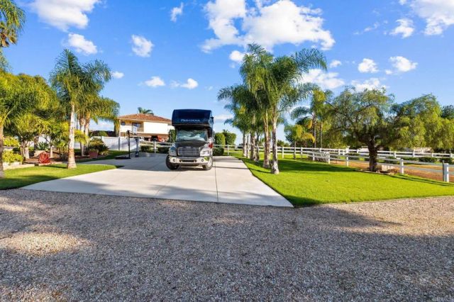 1625 Camino De Nog, Fallbrook, CA 92028