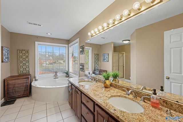 100 Thomas Woods Court, Huntsville, AL 35806