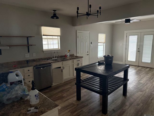 309 Pinoak St, Denham Springs, LA 70726