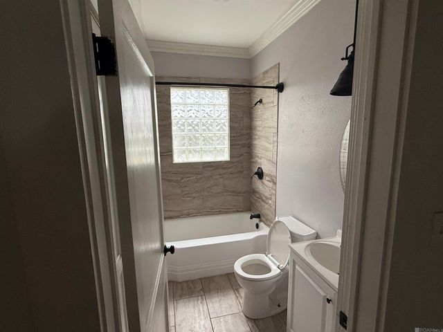 309 Pinoak St, Denham Springs, LA 70726