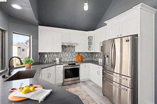 2609 Meadow Crest Court, Richmond, CA 94806