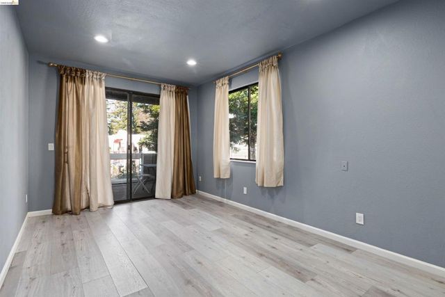 2609 Meadow Crest Court, Richmond, CA 94806