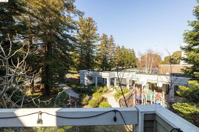 2609 Meadow Crest Court, Richmond, CA 94806