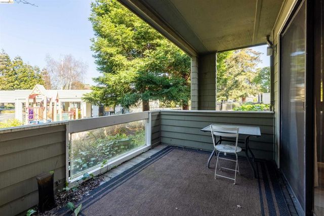 2609 Meadow Crest Court, Richmond, CA 94806