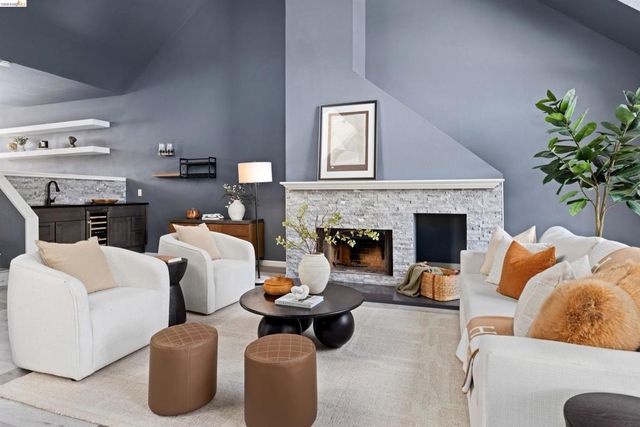 2609 Meadow Crest Court, Richmond, CA 94806