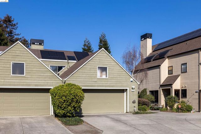 2609 Meadow Crest Court, Richmond, CA 94806