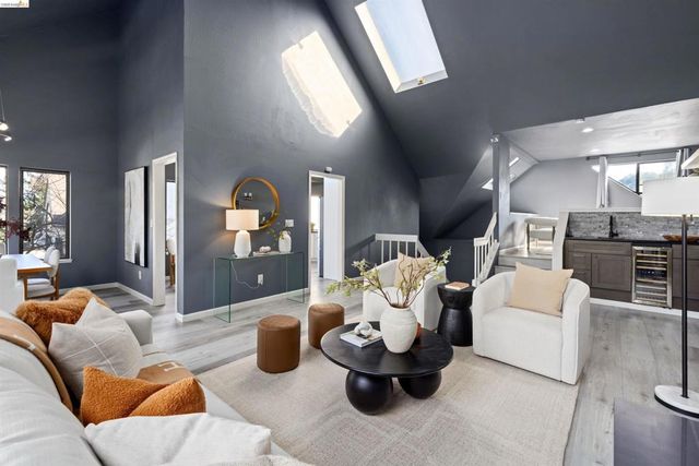 2609 Meadow Crest Court, Richmond, CA 94806