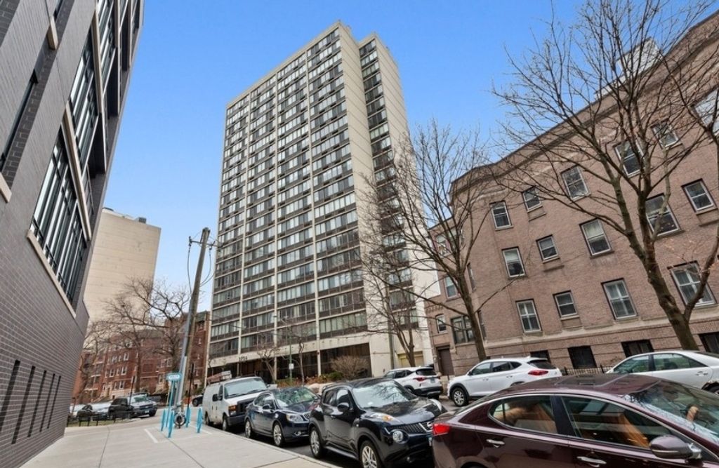 2754 N Hampden Court 1407, Chicago, IL 60614