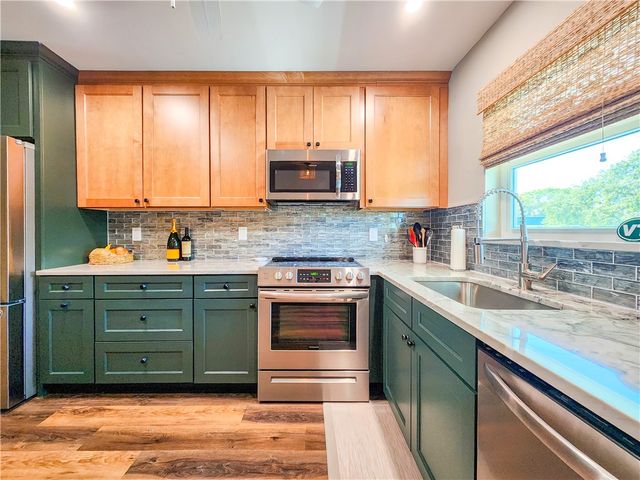 2800 Indian River Boulevard 8M, Vero Beach, FL 32960