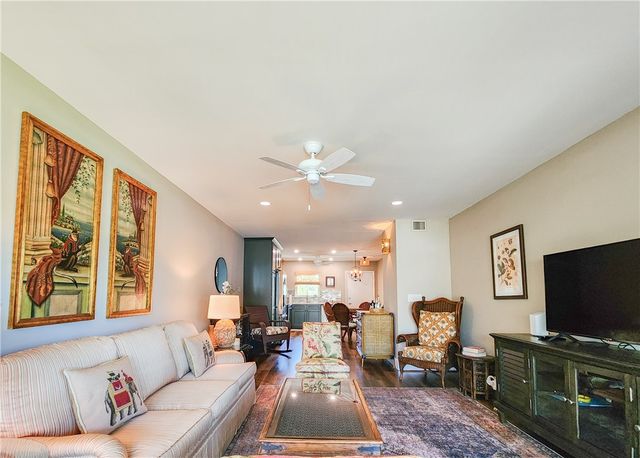 2800 Indian River Boulevard 8M, Vero Beach, FL 32960