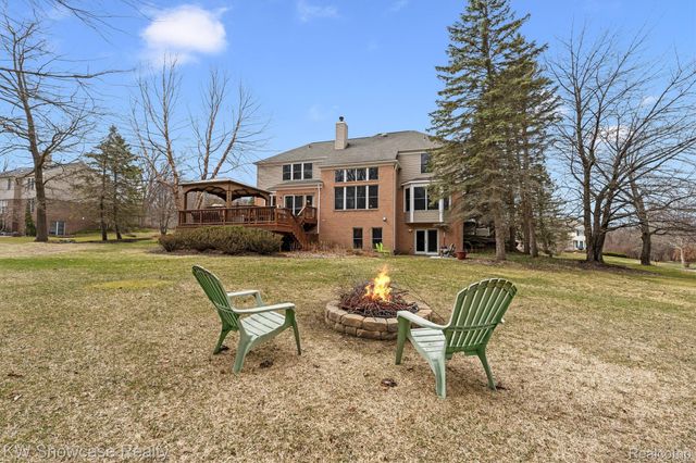 7489 Wyngate Drive, Independence Charter Township, MI 48348