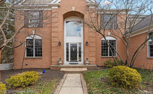 7489 Wyngate Drive, Independence Charter Township, MI 48348