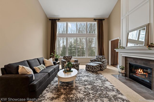 7489 Wyngate Drive, Independence Charter Township, MI 48348