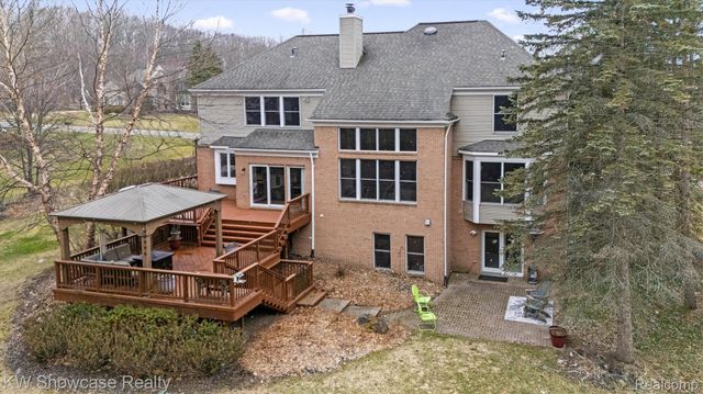 7489 Wyngate Drive, Independence Charter Township, MI 48348