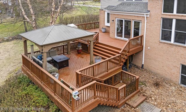 7489 Wyngate Drive, Independence Charter Township, MI 48348