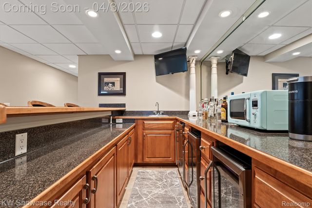 7489 Wyngate Drive, Independence Charter Township, MI 48348