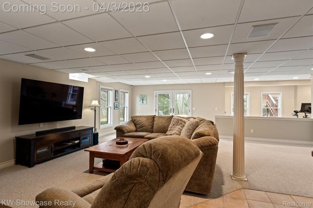 7489 Wyngate Drive, Independence Charter Township, MI 48348