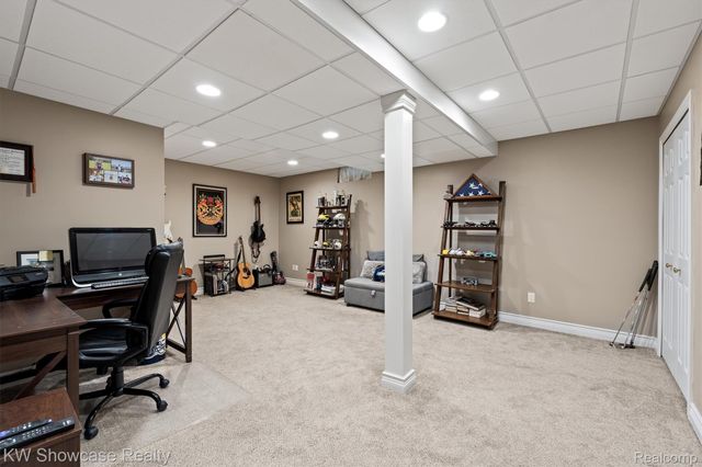 7489 Wyngate Drive, Independence Charter Township, MI 48348