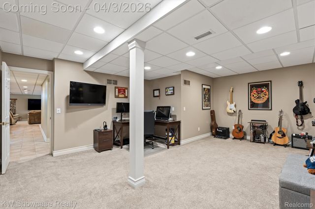 7489 Wyngate Drive, Independence Charter Township, MI 48348