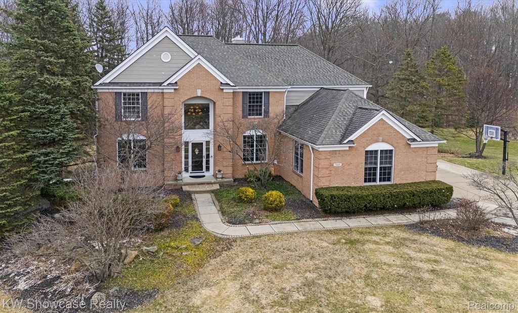 7489 Wyngate Drive, Independence Charter Township, MI 48348