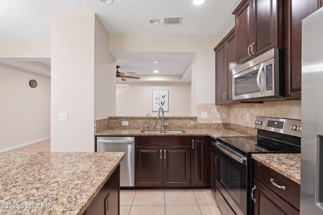 151 RICHMOND Drive, St. Johns, FL 32259