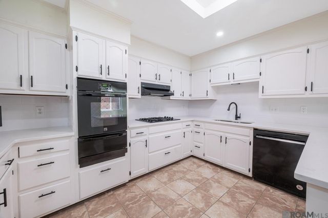 15521 Summerwood Ave, Baton Rouge, LA 70817