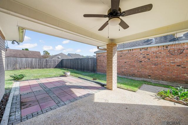 15521 Summerwood Ave, Baton Rouge, LA 70817