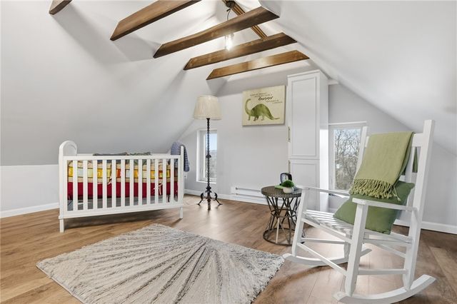 32 Fernwood Ave, Mt Lebanon, PA 15228