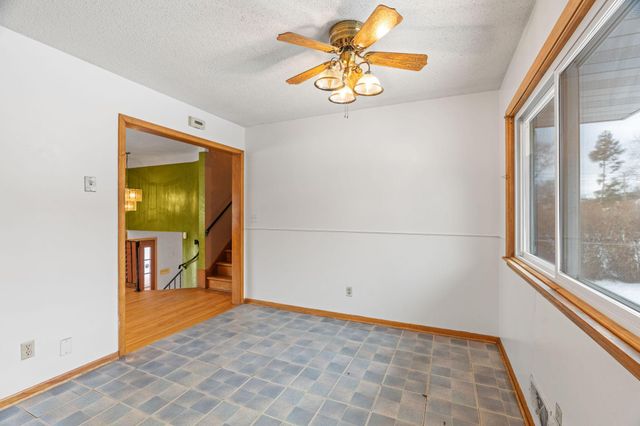 2243 Edgebrook Avenue, Saint Paul, MN 55119