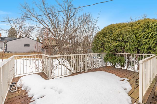 2243 Edgebrook Avenue, Saint Paul, MN 55119