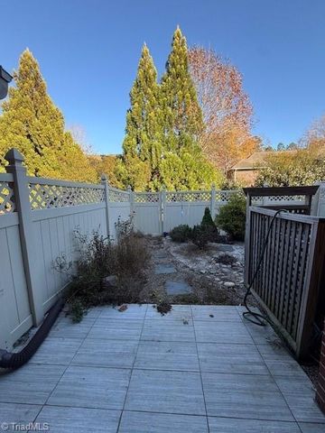 853 Jarman Drive, Jamestown, NC 27282