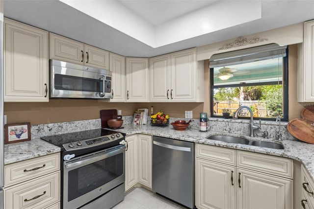 6609 MAUNA LOA BOULEVARD, Sarasota, FL 34241