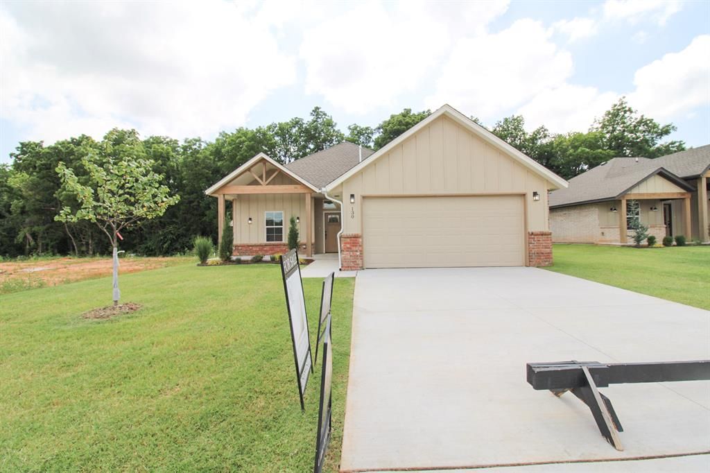 130 Mountain Laurel Way, Noble, OK 73068
