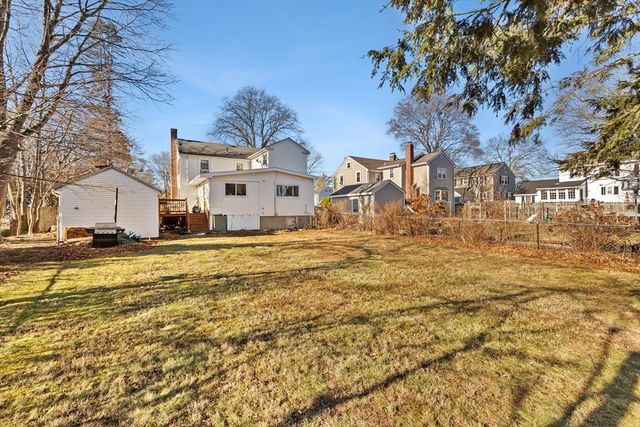 18 Sagamore Rd, Brockton, MA 02301